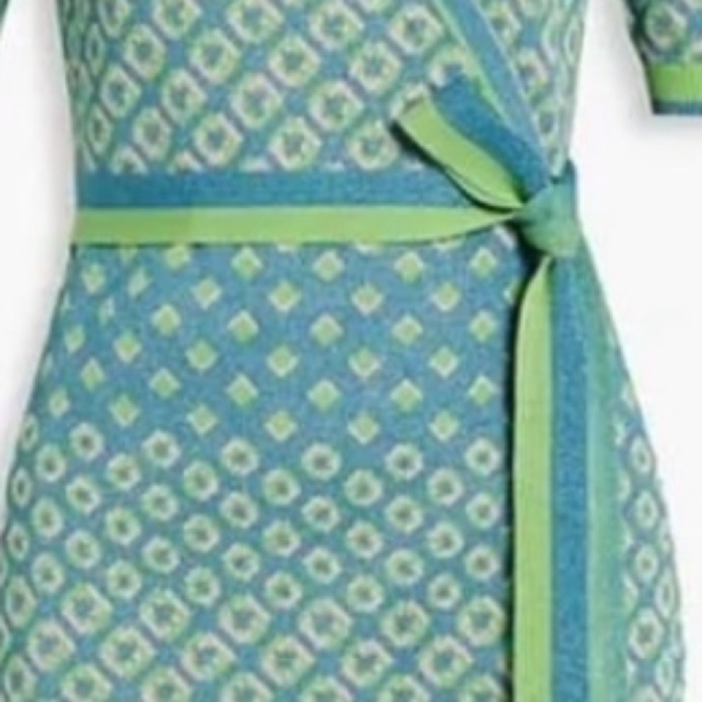 Diane Von Furstenberg  Carlo Jacquard Wrap Dress - Picture 4 of 17